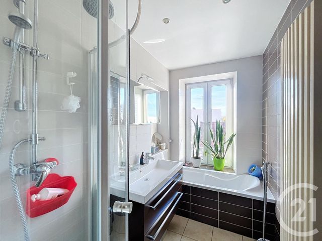 Maison à vendre - 7 pièces - 181,93 m2 - Nanterre - 92 - ILE-DE-FRANCE