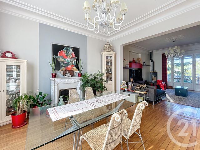 Maison à vendre - 7 pièces - 181,93 m2 - Nanterre - 92 - ILE-DE-FRANCE