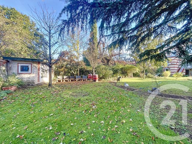 Maison à vendre - 7 pièces - 181,93 m2 - Nanterre - 92 - ILE-DE-FRANCE