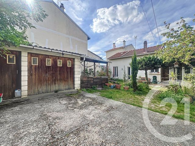 Maison à vendre - 5 pièces - 110,41 m2 - Nanterre - 92 - ILE-DE-FRANCE