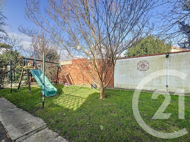 Maison à vendre - 5 pièces - 110,41 m2 - Nanterre - 92 - ILE-DE-FRANCE