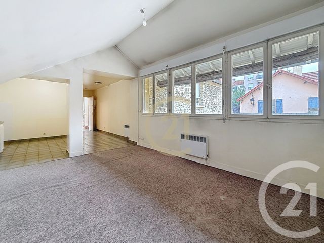 Appartement F1 à vendre - 1 pièce - 33,22 m2 - Nanterre - 92 - ILE-DE-FRANCE