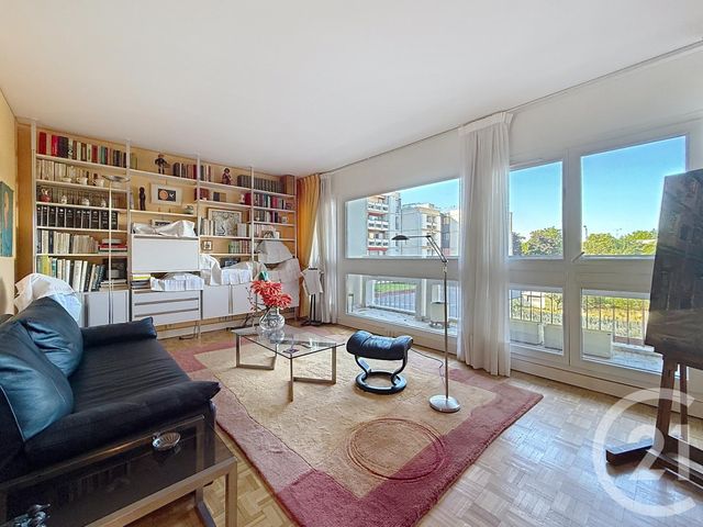 Prix immobilier NANTERRE - Photo d’un appartement vendu