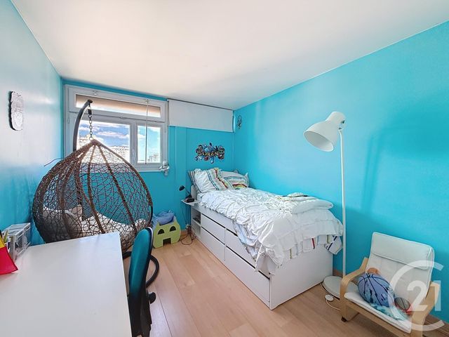 Appartement &agrave; vendre - 4 pi&egrave;ces - 82 m2 - Nanterre - 92 - ILE-DE-FRANCE