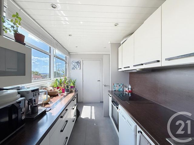 Appartement &agrave; vendre - 4 pi&egrave;ces - 82 m2 - Nanterre - 92 - ILE-DE-FRANCE