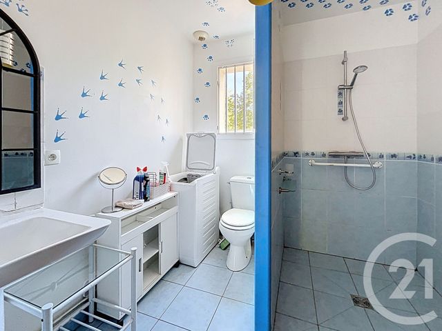 Appartement F2 à louer - 2 pièces - 51,75 m2 - Nanterre - 92 - ILE-DE-FRANCE