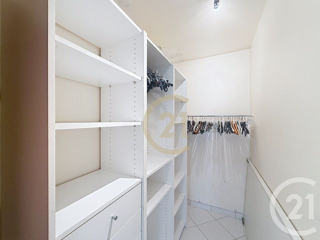Appartement &agrave; vendre - 2 pi&egrave;ces - 42,23 m2 - Nanterre - 92 - ILE-DE-FRANCE