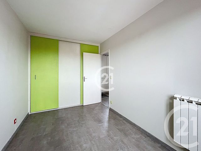 Appartement Duplex à louer - 4 pièces - 91,01 m2 - Nanterre - 92 - ILE-DE-FRANCE