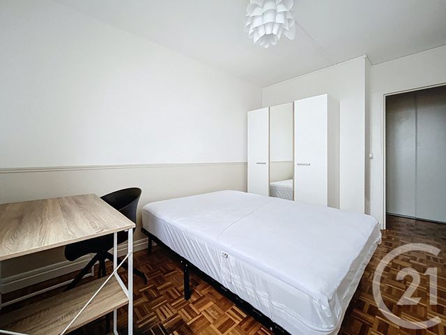 Appartement F4 &agrave; louer - 4 pi&egrave;ces - 71,45 m2 - Nanterre - 92 - ILE-DE-FRANCE