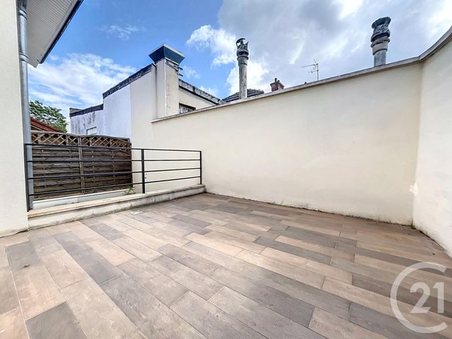 Maison à louer - 7 pièces - 159,35 m2 - Nanterre - 92 - ILE-DE-FRANCE