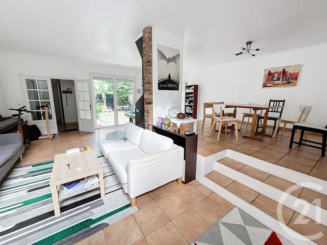 Maison à louer - 7 pièces - 159,35 m2 - Nanterre - 92 - ILE-DE-FRANCE