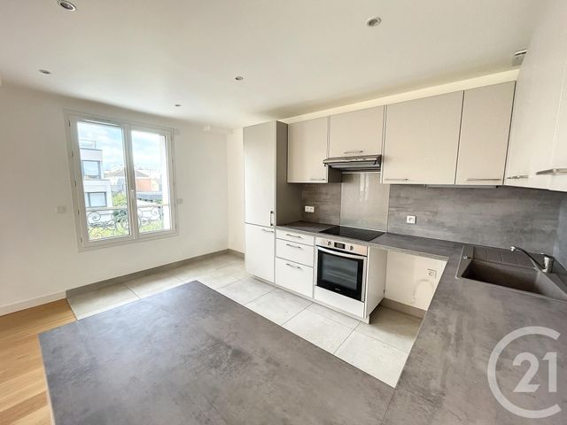 Appartement F4 &agrave; louer - 4 pi&egrave;ces - 99 m2 - Rueil Malmaison - 92 - ILE-DE-FRANCE