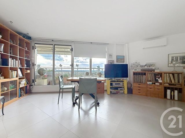 Appartement F4 &agrave; vendre - 4 pi&egrave;ces - 87,71 m2 - Nanterre - 92 - ILE-DE-FRANCE