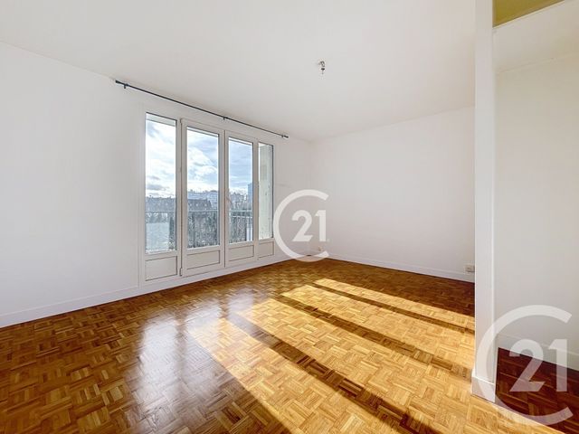 Appartement F3 &agrave; louer - 3 pi&egrave;ces - 52,24 m2 - Courbevoie - 92 - ILE-DE-FRANCE