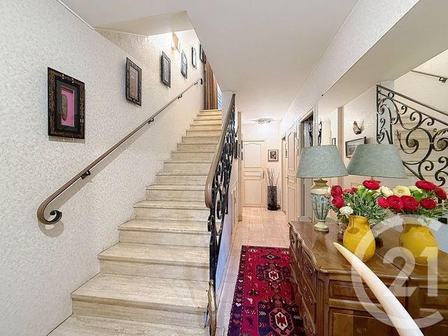 Maison &agrave; vendre - 6 pi&egrave;ces - 130 m2 - Rueil Malmaison - 92 - ILE-DE-FRANCE