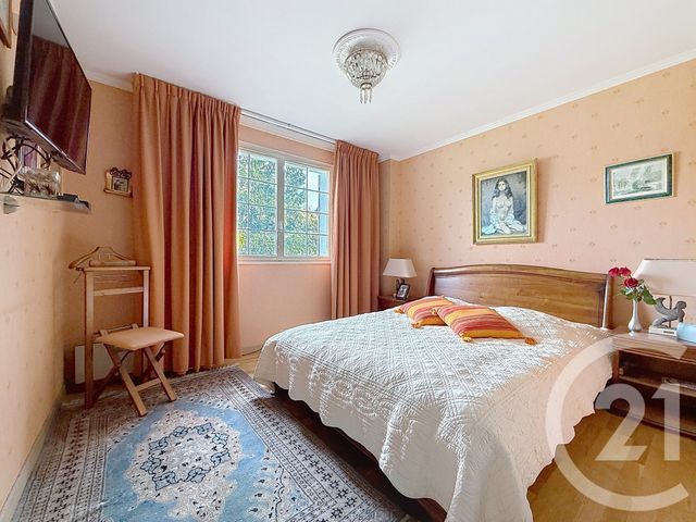 Maison &agrave; vendre - 6 pi&egrave;ces - 130 m2 - Rueil Malmaison - 92 - ILE-DE-FRANCE