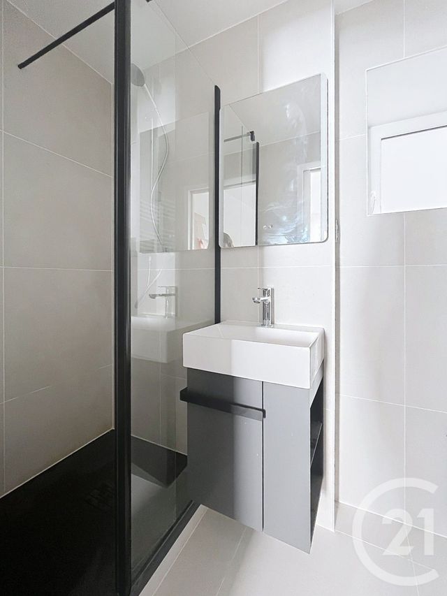 Appartement Studio &agrave; louer - 1 pi&egrave;ce - 19,05 m2 - Nanterre - 92 - ILE-DE-FRANCE