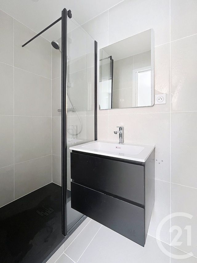 Appartement F2 &agrave; louer - 2 pi&egrave;ces - 25,74 m2 - Nanterre - 92 - ILE-DE-FRANCE