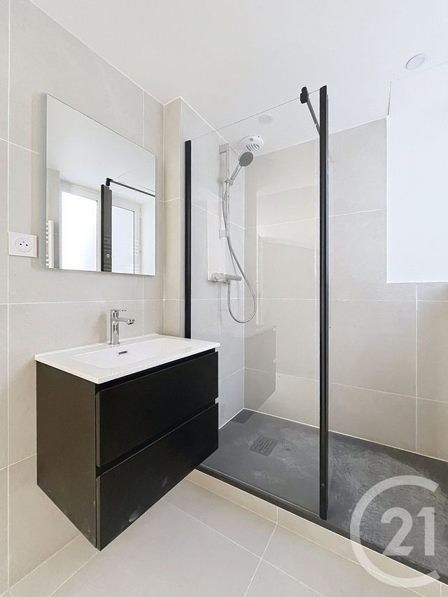 Appartement F2 &agrave; louer - 2 pi&egrave;ces - 46,17 m2 - Nanterre - 92 - ILE-DE-FRANCE