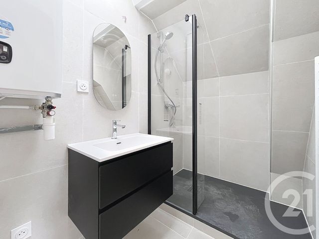 Appartement F2 &agrave; louer - 2 pi&egrave;ces - 36,80 m2 - Nanterre - 92 - ILE-DE-FRANCE