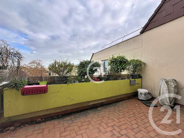 Appartement Duplex &agrave; vendre - 5 pi&egrave;ces - 91,01 m2 - Nanterre - 92 - ILE-DE-FRANCE