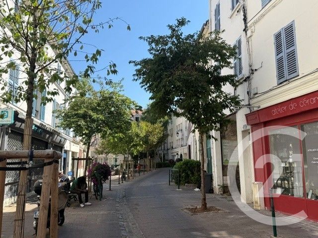 Appartement F1 &agrave; vendre - 1 pi&egrave;ce - 25,60 m2 - Rueil Malmaison - 92 - ILE-DE-FRANCE