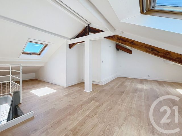 Appartement F2 &agrave; louer - 2 pi&egrave;ces - 40 m2 - Nanterre - 92 - ILE-DE-FRANCE