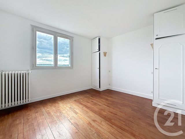 Appartement F3 &agrave; louer - 3 pi&egrave;ces - 58,51 m2 - Rueil Malmaison - 92 - ILE-DE-FRANCE