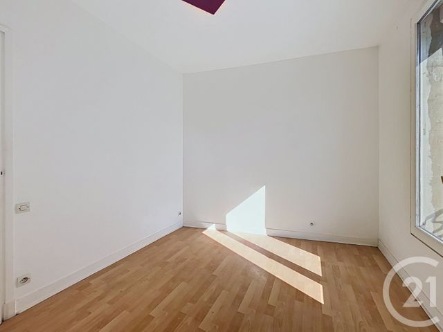 Appartement F2 &agrave; louer - 2 pi&egrave;ces - 29,95 m2 - Nanterre - 92 - ILE-DE-FRANCE