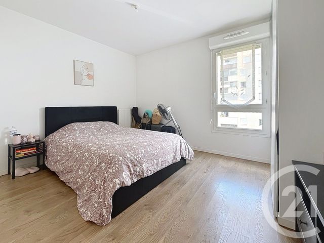 Appartement F3 &agrave; louer - 3 pi&egrave;ces - 61,90 m2 - Nanterre - 92 - ILE-DE-FRANCE