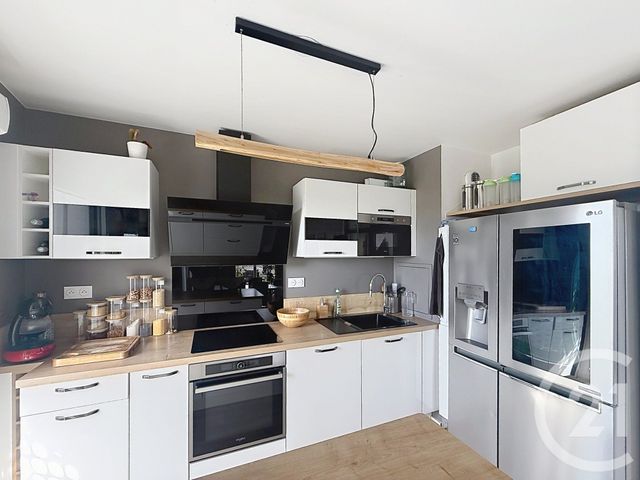 Appartement F4 &agrave; vendre - 4 pi&egrave;ces - 81,09 m2 - Nanterre - 92 - ILE-DE-FRANCE