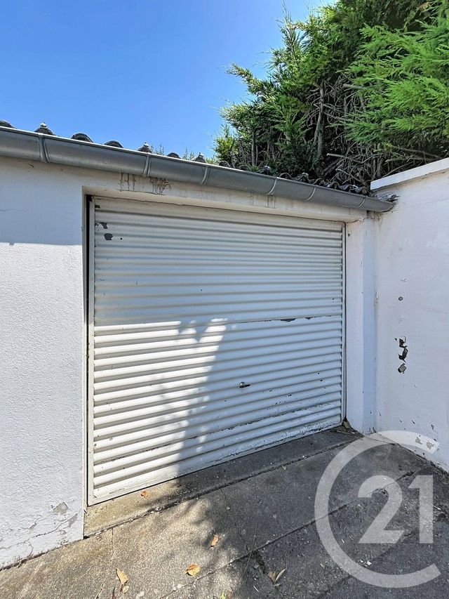 parking - RUEIL MALMAISON - 92
