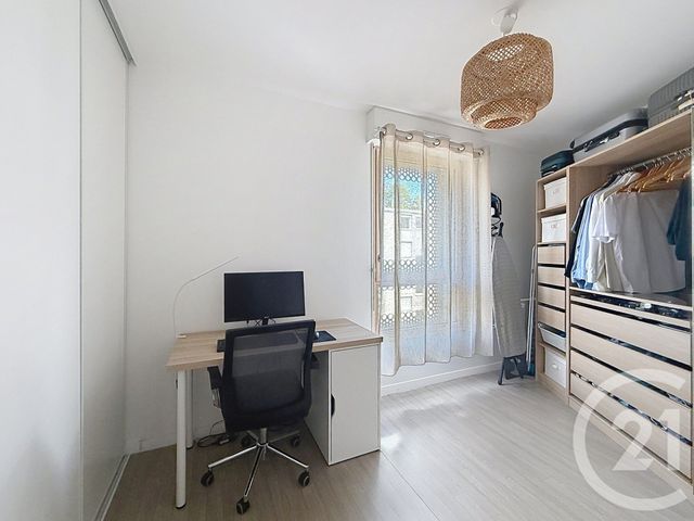 Appartement &agrave; vendre - 4 pi&egrave;ces - 80,22 m2 - Nanterre - 92 - ILE-DE-FRANCE