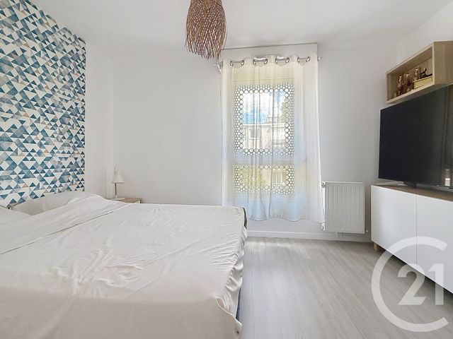 Appartement &agrave; vendre - 4 pi&egrave;ces - 80,22 m2 - Nanterre - 92 - ILE-DE-FRANCE