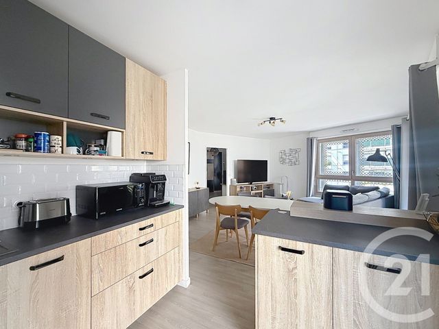 Appartement &agrave; vendre - 4 pi&egrave;ces - 80,22 m2 - Nanterre - 92 - ILE-DE-FRANCE
