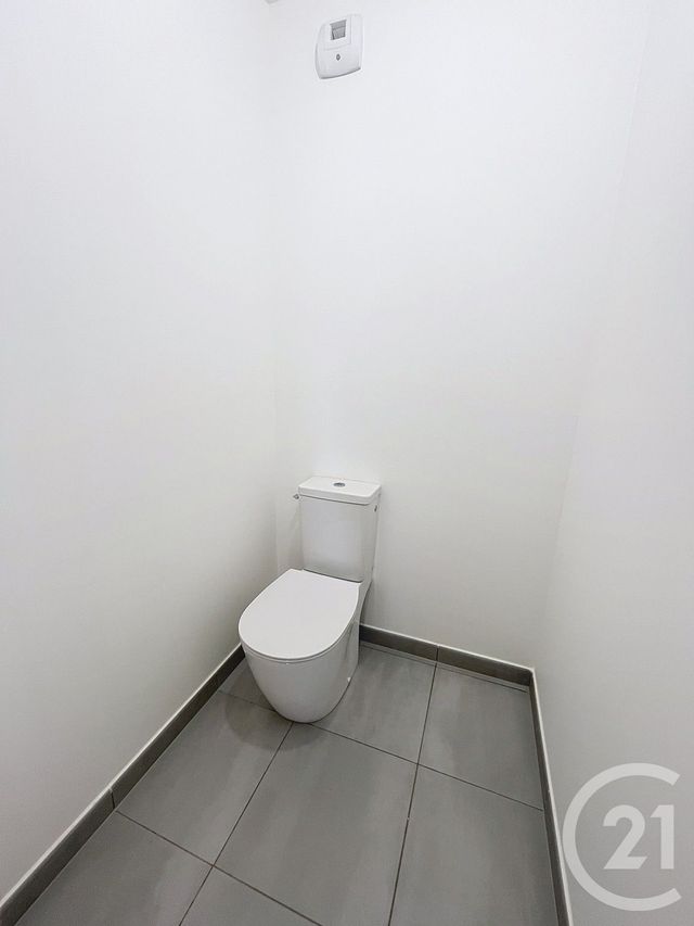 Appartement F3 &agrave; louer - 3 pi&egrave;ces - 64,36 m2 - Nanterre - 92 - ILE-DE-FRANCE