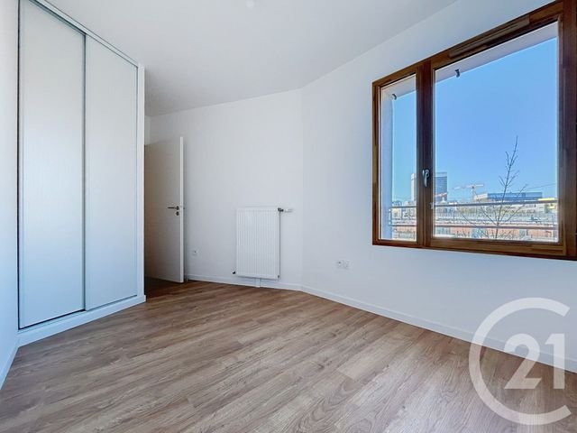Appartement F3 &agrave; louer - 3 pi&egrave;ces - 64,36 m2 - Nanterre - 92 - ILE-DE-FRANCE