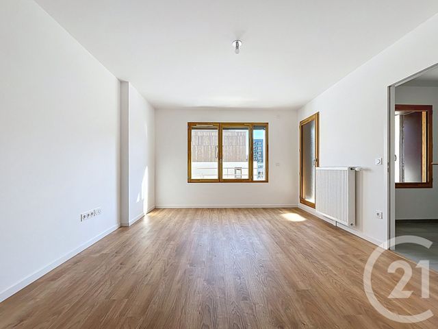 Appartement F3 &agrave; louer - 3 pi&egrave;ces - 64,36 m2 - Nanterre - 92 - ILE-DE-FRANCE