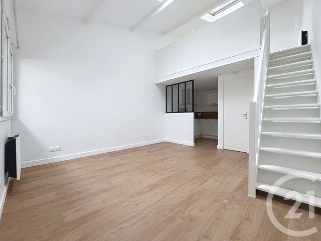 Appartement 1 pièce 33 m² · à Nanterre · 32,6 m² · 970 €/mois