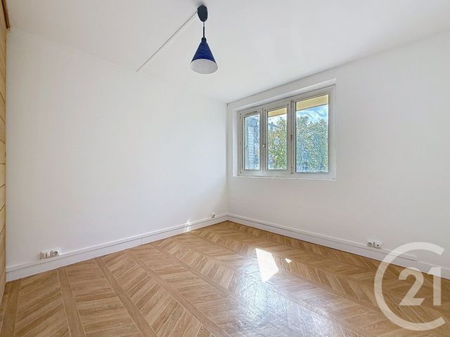 Appartement &agrave; vendre - 3 pi&egrave;ces - 45 m2 - Nanterre - 92 - ILE-DE-FRANCE