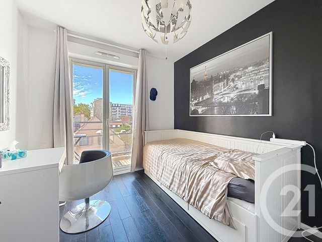 Appartement F4 &agrave; vendre - 4 pi&egrave;ces - 84,20 m2 - Nanterre - 92 - ILE-DE-FRANCE