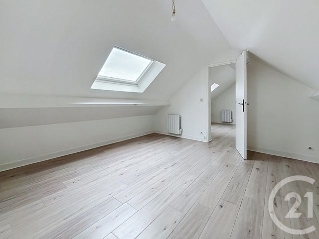 Appartement F2 &agrave; louer - 2 pi&egrave;ces - 25,93 m2 - Nanterre - 92 - ILE-DE-FRANCE