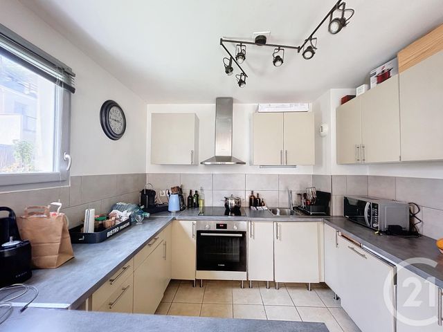 Appartement F5 &agrave; vendre - 5 pi&egrave;ces - 89,60 m2 - Nanterre - 92 - ILE-DE-FRANCE