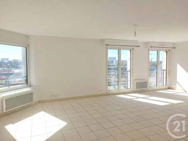 Appartement T3 &agrave; louer - 3 pi&egrave;ces - 80,22 m2 - Nantes - 44 - PAYS-DE-LOIRE