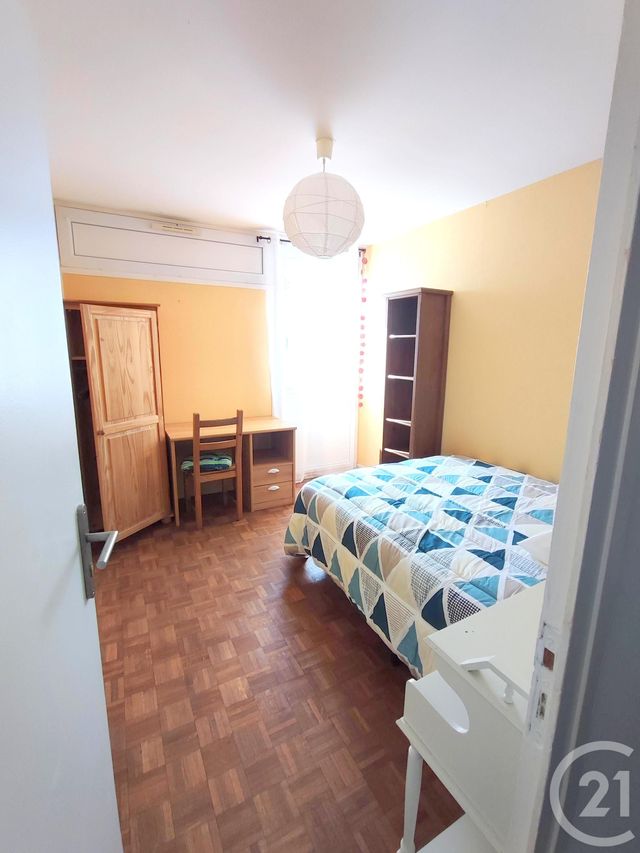 Appartement T5 à louer - 5 pièces - 91,95 m2 - Reze - 44 - PAYS-DE-LOIRE