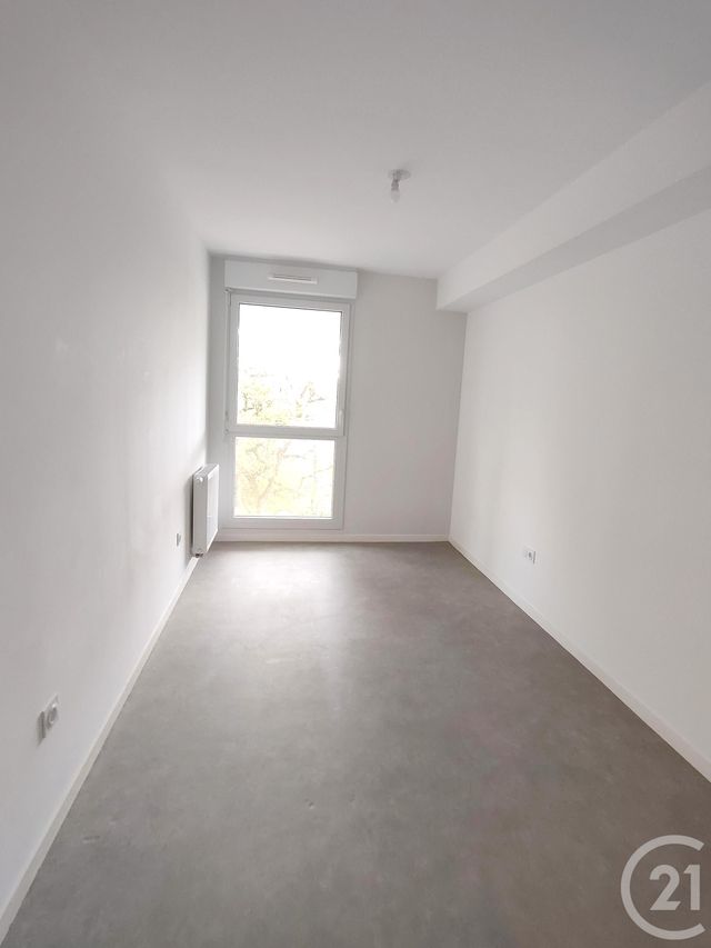 Appartement T3 à louer - 3 pièces - 61,60 m2 - St Herblain - 44 - PAYS-DE-LOIRE