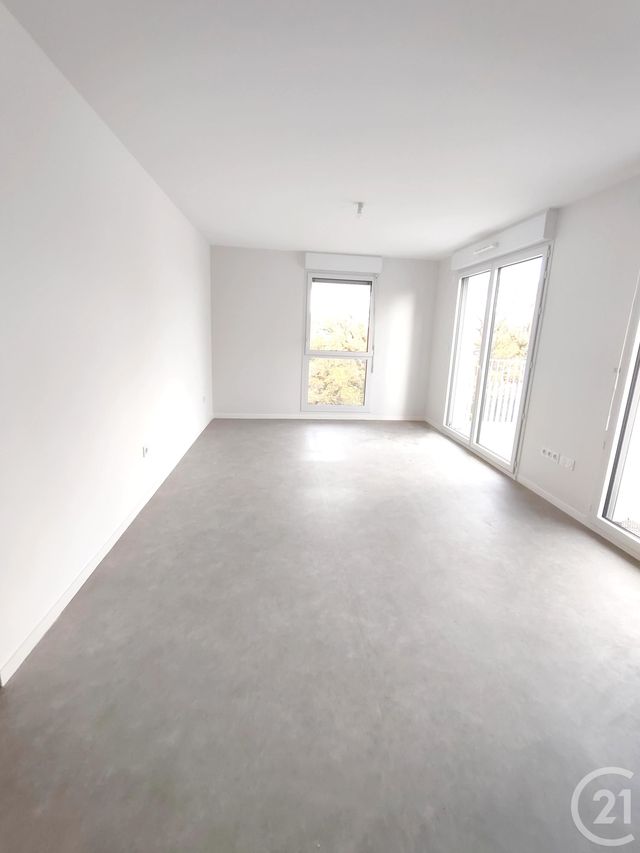 Appartement T3 à louer - 3 pièces - 61,60 m2 - St Herblain - 44 - PAYS-DE-LOIRE