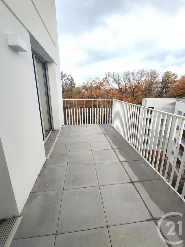 Appartement T3 à louer - 3 pièces - 61,60 m2 - St Herblain - 44 - PAYS-DE-LOIRE