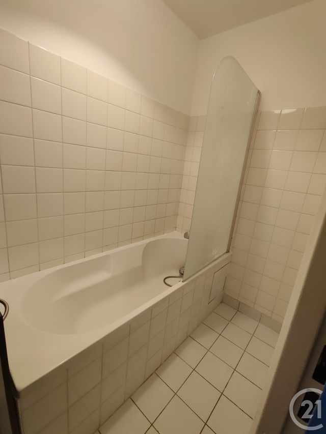 Appartement T3 &agrave; louer - 3 pi&egrave;ces - 68,50 m2 - Nantes - 44 - PAYS-DE-LOIRE