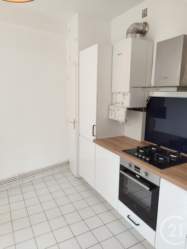 Appartement T4 &agrave; louer - 4 pi&egrave;ces - 94 m2 - Nantes - 44 - PAYS-DE-LOIRE